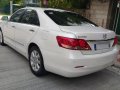 Selling White Toyota Camry in Quezon City-7