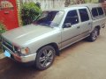Selling Silver Toyota Hilux in Quezon City-4