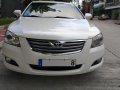 Selling White Toyota Camry in Quezon City-4