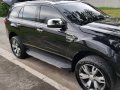 Selling Black Ford Everest in Manila-2