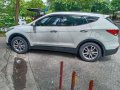 Sell Pearl White 2013 Hyundai Santa Fe in Manila-1