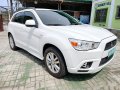 Sell White 2013 Mitsubishi Outlander SUV in Manila-1