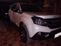 Isuzu Mu-X Pearl White 5 Yrs Old-0