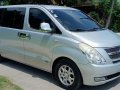 Selling Silver Hyundai Grand Starex 2011 in Manila-9