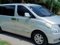 Selling Silver Hyundai Grand Starex 2011 in Manila-8