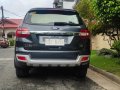 Black Ford Everest 2016 for sale in Angeles City-5