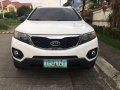 Selling White Kia Sorento 2011 in Parañaque-5