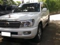 Sell White Toyota Land Cruiser in Quezon City-0