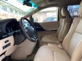 Selling White Toyota Alphard 2013 in Quezon City-5