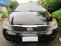 Black Kia Carnival 2012 for sale in Pasig-9