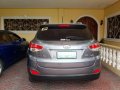 Selling Silver Hyundai Tucson in Angeles-3