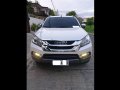 White Isuzu Mu-X 2016 SUV Automatic for sale in Rizal-5