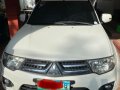 Sell White 2014 Mitsubishi Montero SPT in Manila-2