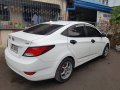 Selling Pearl White Hyundai Accent 2015 in Tarlac-0