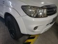 White Toyota Fortuner 2010 for sale in Las Pinas-6