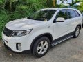 White Kia Sorento 2013 for sale in Silang-8