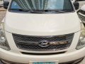 Selling White Hyundai Grand Starex 2011 in Manila-1