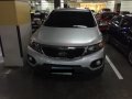 Silver Kia Sorento 2010 for sale in Manila-0