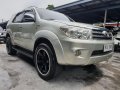 Toyota Fortuner 2009 G Gas Automatic-9