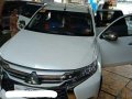 Sell White 2018 Mitsubishi Montero Sport in Quezon City-4