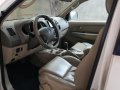 Pearl White Toyota Fortuner 2007 for sale in Manila-3