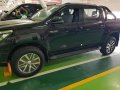 Black Toyota Hilux 2018 for sale in Manila-2