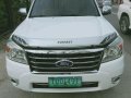 White Ford Everest 2012 for sale in Manila-0