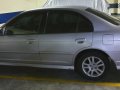 Honda Civic sedan 4 door.2005-5