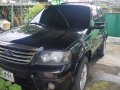 Sell Black 2005 Ford Escape in Angeles-2