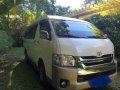 White Toyota Grandia 2016 for sale in Mandaluyong City-0