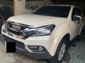 2015 Isuzu Mux 4x4-6