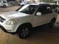 Sell White 2004 Honda CR-V in Las Piñas-5