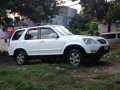 Sell White 2004 Honda CR-V in Las Piñas-0