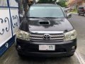Selling Grey 2009 Toyota Fortuner in Manila-1