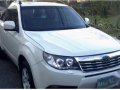 Selling Pearl White Subaru Forester 2010 in Pasig-3