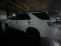 White Toyota Fortuner 2015 for sale in Manila-3