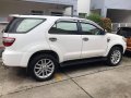 Selling White Toyota Fortuner 2009 in Laguna-0