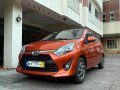 Selling Orange Toyota Yaris 2019 in Manila-5