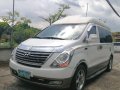 Selling White Hyundai Starex 2013 in Muntinlupa-9