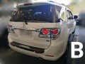Selling White Toyota Fortuner 2015 in Manila-0