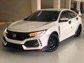 Pearl White Honda Civic 2018 for sale in Manila-1