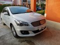 Selling White Suzuki Ciaz 2017 in Cavite-1