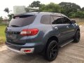 Ford Everest 2017-1