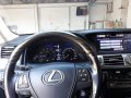 Lexus LS460L-3