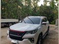 Selling White Toyota Fortuner 2019 in Santo Tomas-6