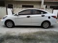 Selling Pearl White Hyundai Accent 2019 in Manila-7