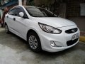 Selling Pearl White Hyundai Accent 2019 in Manila-7