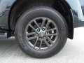 Selling Black Toyota Fortuner 2015 SUV at 28000 km in Manila-3
