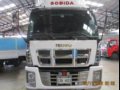 Selling Isuzu 32 feet Aluminum Wing Van Truck 10 wheel-1