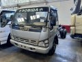 Selling Isuzu NPR 6 wheel 4x2 cab & chassis truck-0